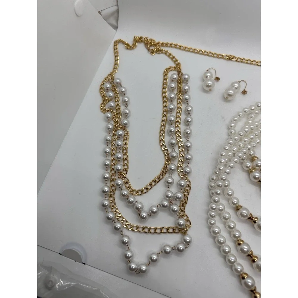 The Unbranded Brand mixed lot